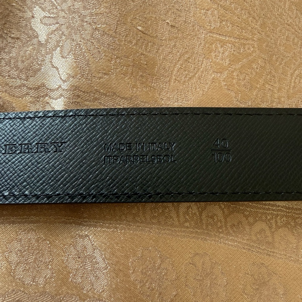 Burberry Black and Blue Leather Belt with Silver Buckle - Picture 10 of 11